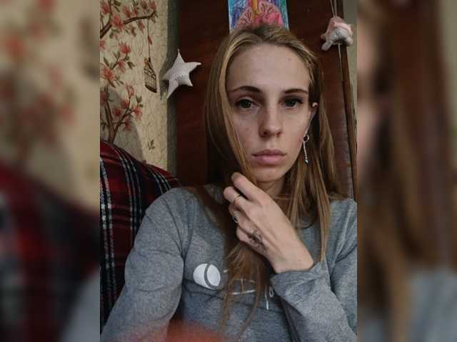 Marina-9819 live cam on BongaCams