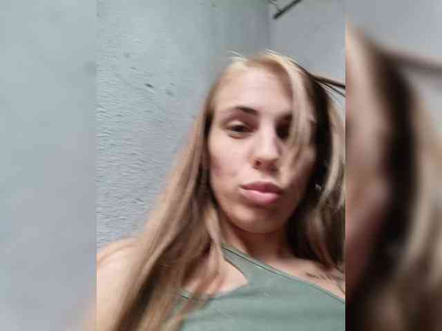 ---kisa25_ webcam