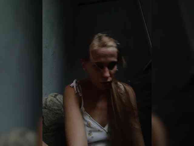 ---kisa25_ webcam