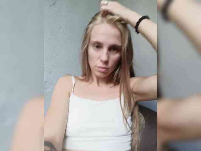 ---kisa25_ webcam