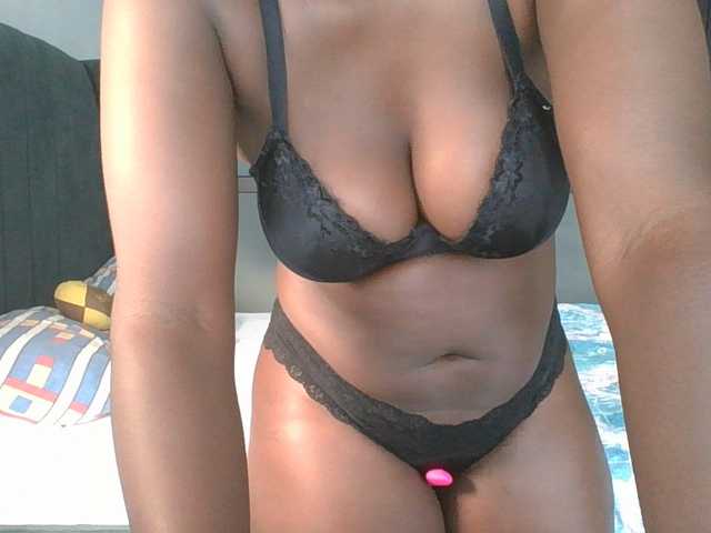 miss-cathy live cam on BongaCams