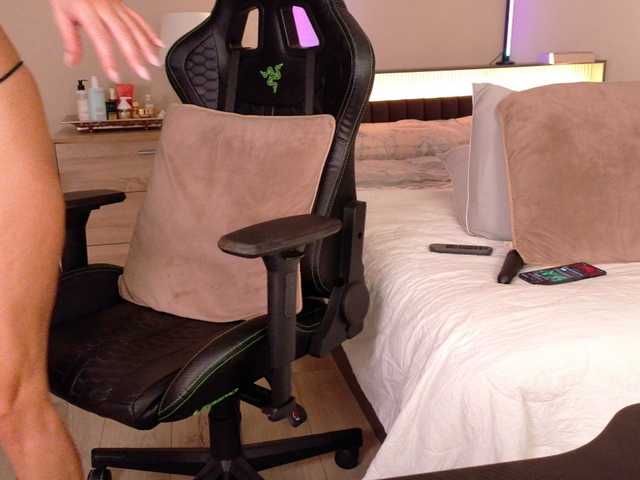 Amex369 live cam on BongaCams