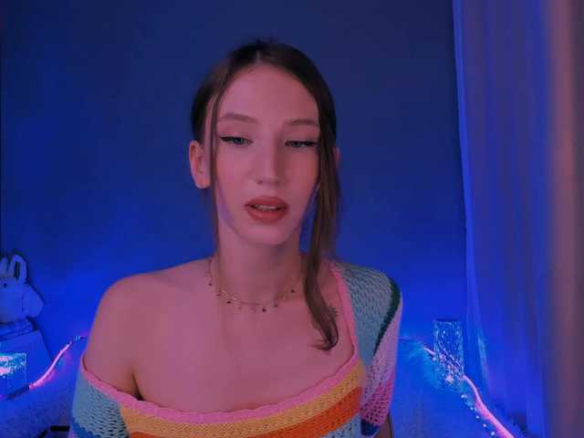 ellaamber live cam on BongaCams