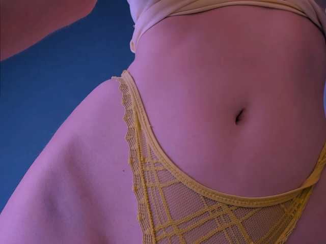 ellaamber live cam on BongaCams