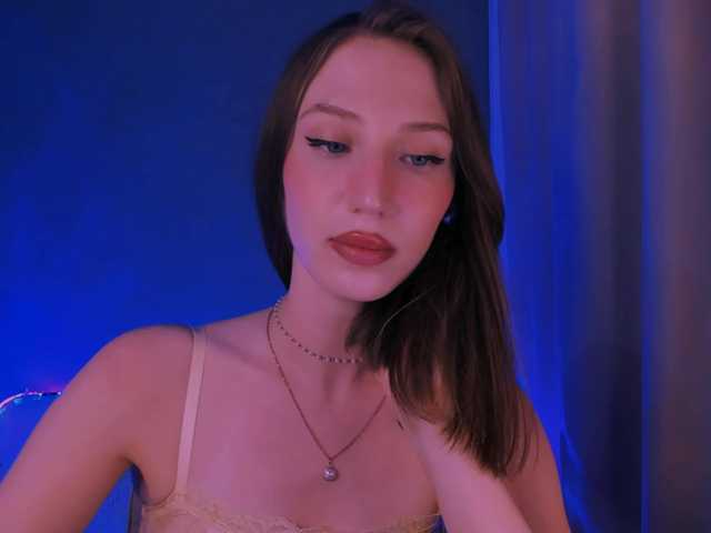 girl ellaamber