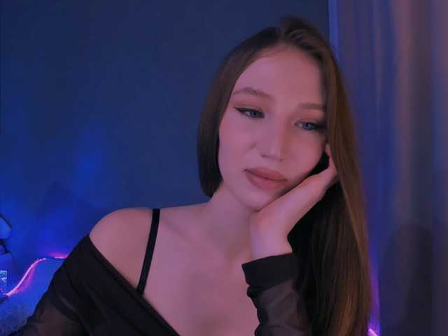 ellaamber live cam on BongaCams