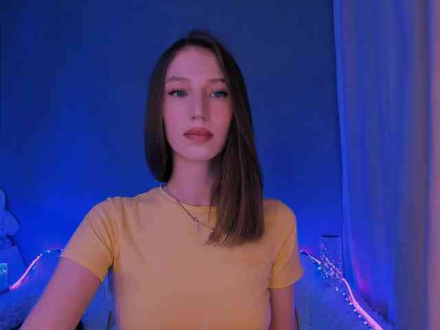 ellaamber webcam
