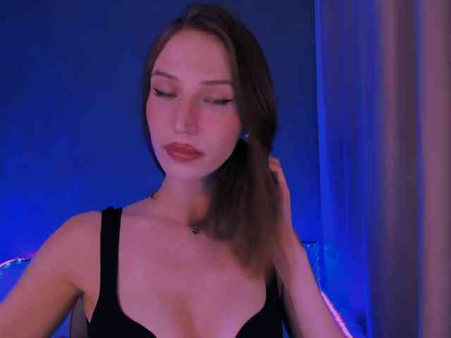 ellaamber webcam