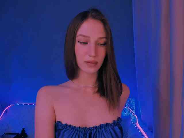 ellaamber webcam