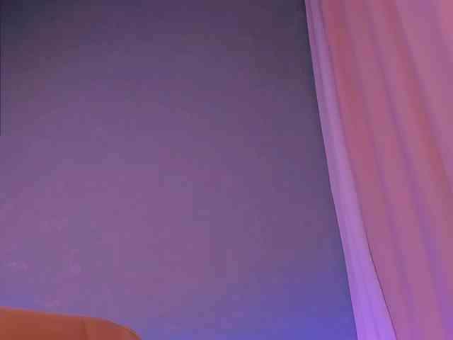 Модель: ellaamber