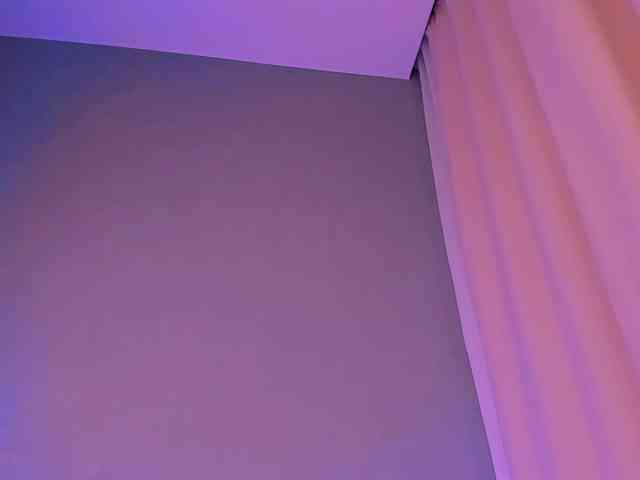 ellaamber webcam