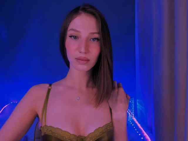 ellaamber webcam
