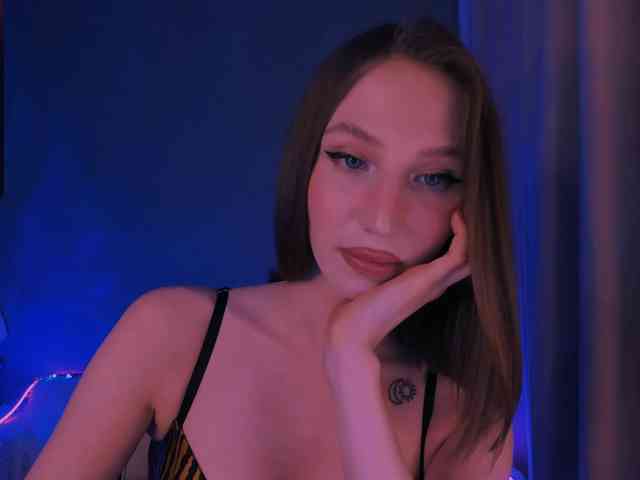 ellaamber webcam