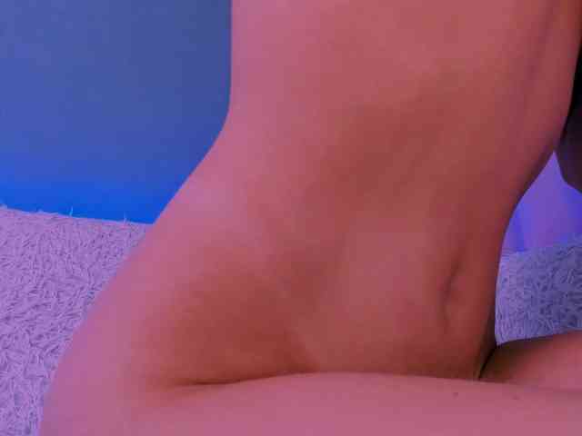 ellaamber webcam