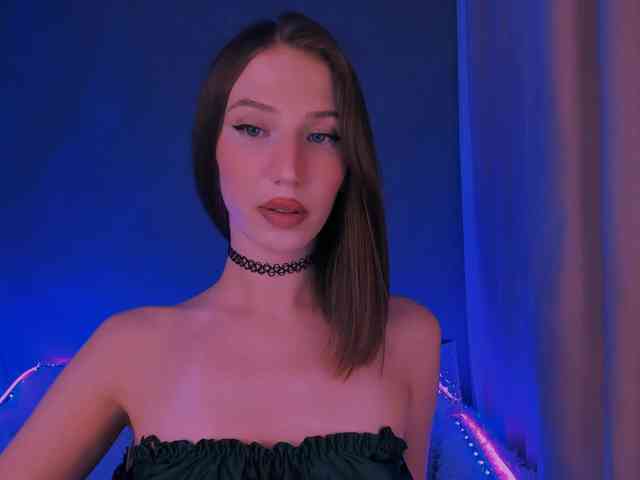 ellaamber webcam