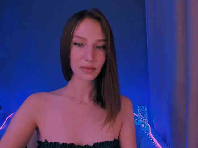 ellaamber webcam