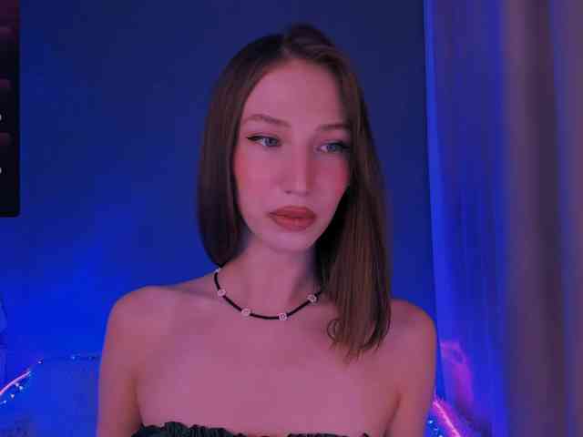 Model: ellaamber