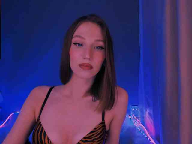 ellaamber webcam
