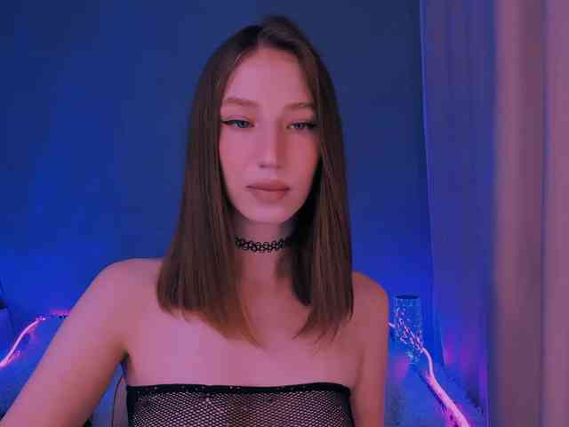 ellaamber webcam