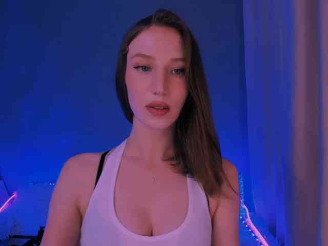 Ellaamber - Girl 