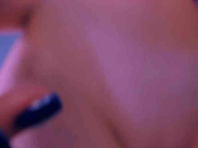 ellaamber webcam