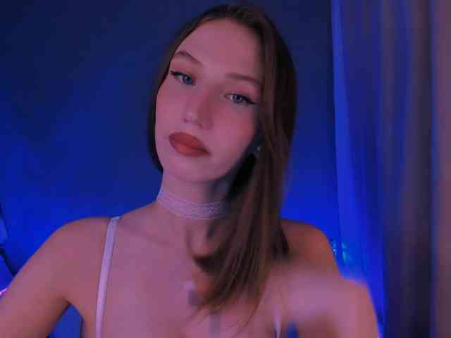 ellaamber webcam