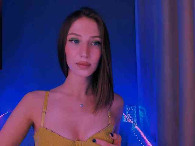ellaamber webcam