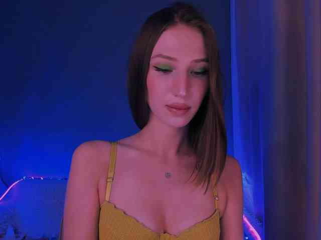ellaamber webcam