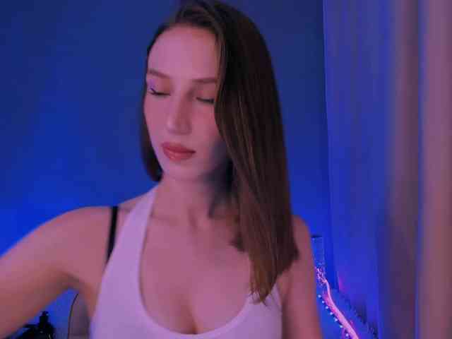 ellaamber webcam