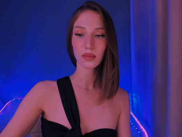 ellaamber webcam