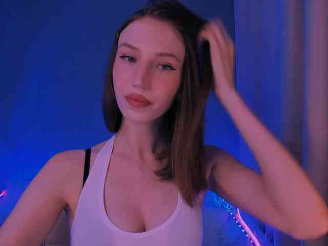 ellaamber webcam