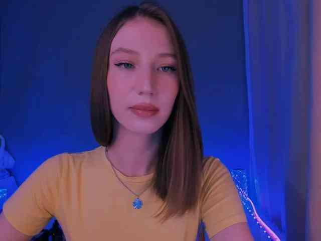 ellaamber webcam