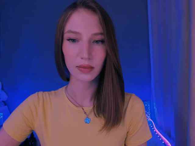 ellaamber webcam