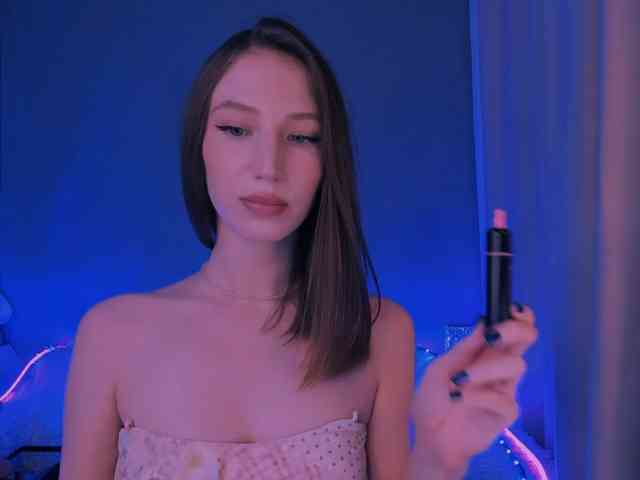 ellaamber webcam