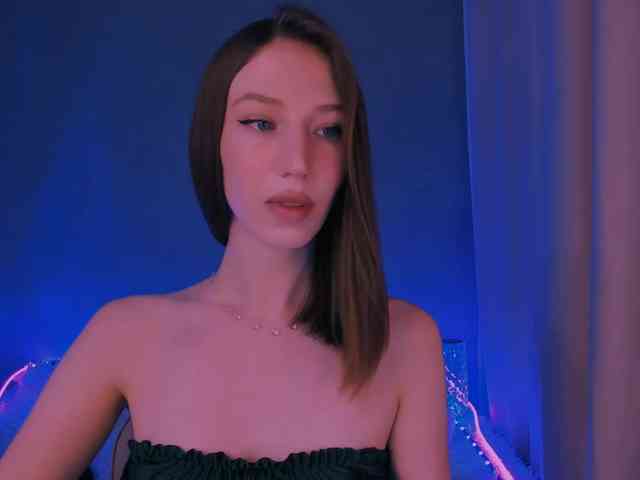 ellaamber webcam