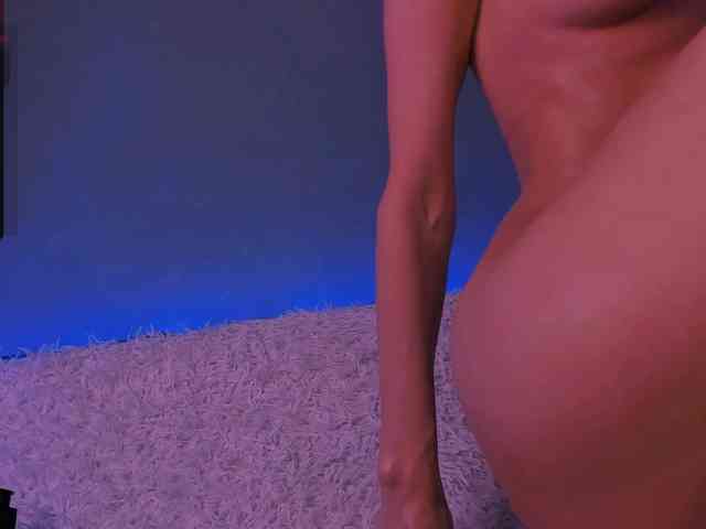 ellaamber webcam