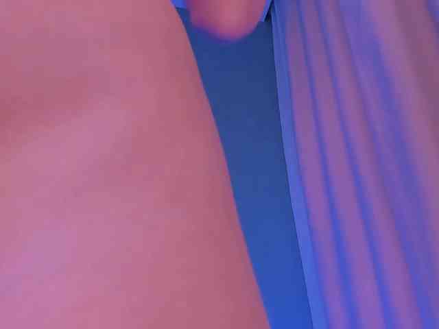 ellaamber webcam