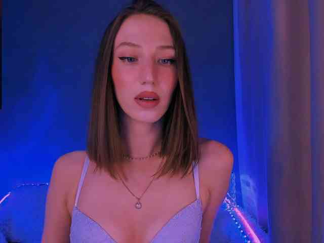 ellaamber webcam
