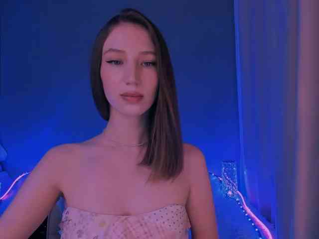 ellaamber webcam