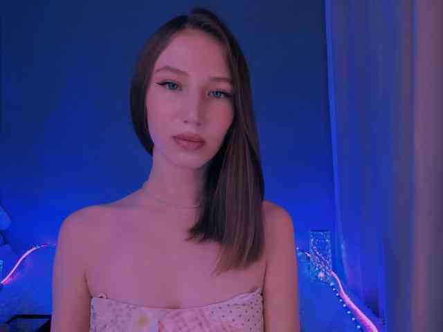 ellaamber webcam