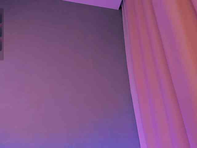 ellaamber webcam