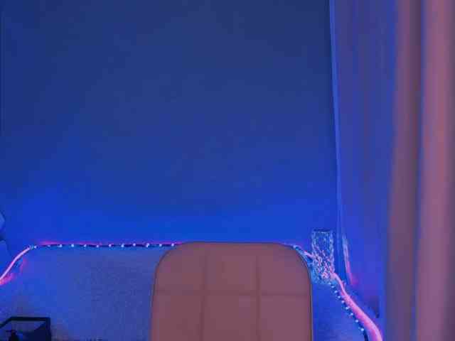 ellaamber webcam