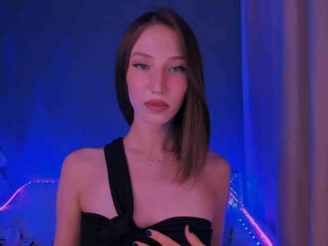 ellaamber webcam