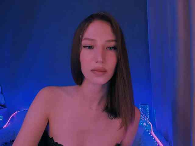 ellaamber webcam