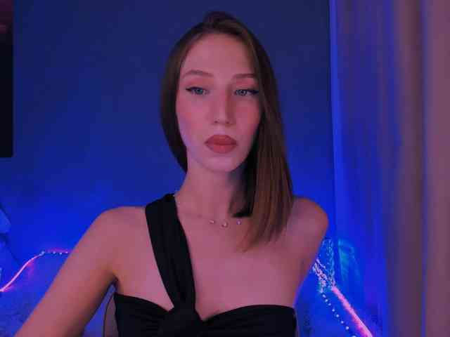 ellaamber webcam