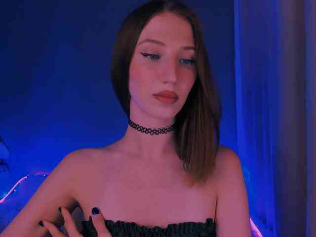 ellaamber webcam