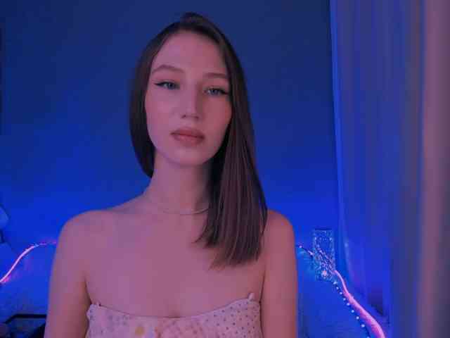 ellaamber webcam