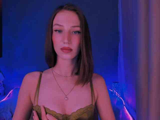 ellaamber webcam