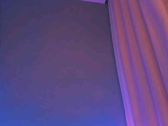 ellaamber webcam