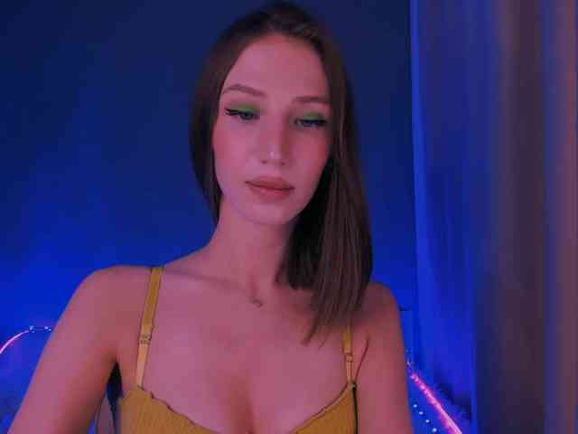 ellaamber webcam